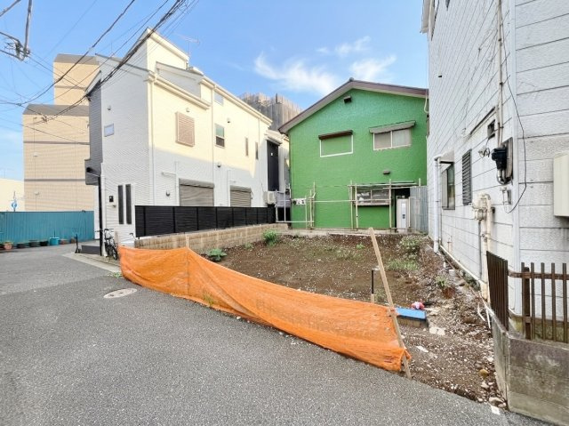 板橋区大谷口上町 限定1区画の外観|大谷口上町の落ち着いた住宅地
現況更地
是非、現地にて土地のボリュームや陽当たり、周辺環境などご確認ください