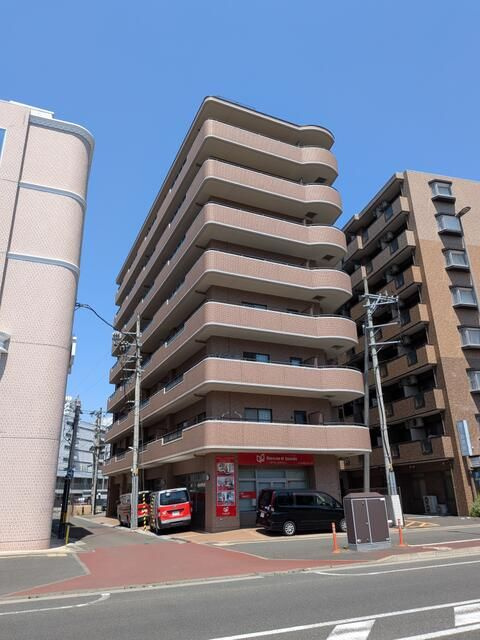タウゼン・プラッツ長町の外観