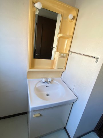 第二湯浅マンションの洗面所