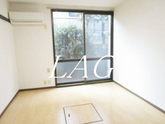 【居間・リビング】 | アルユル・エA | 洋室のお部屋です。