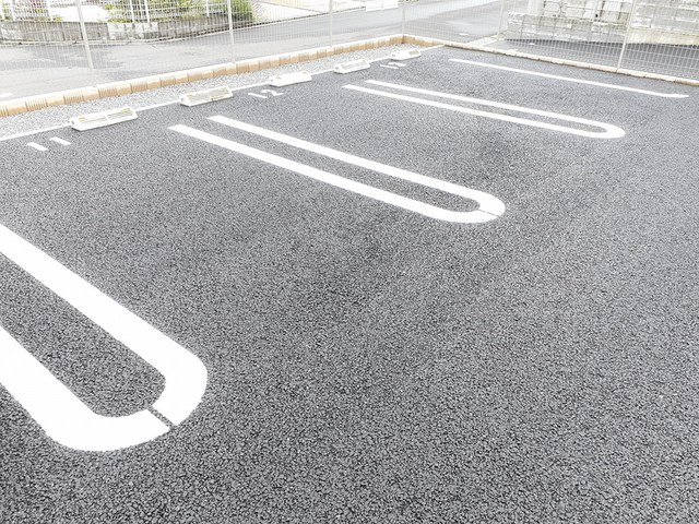 マリーヒルズＪゆめみ野の駐車場|駐車場