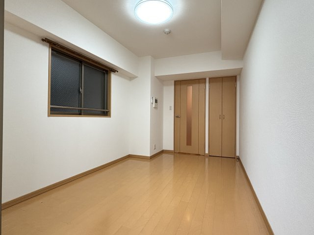 ジェイシティ八丁堀（J’city八丁堀）の居間・リビング