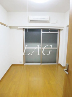 【居間・リビング】 | アーバ・ハイツ西早稲田 | 洋室のお部屋です。