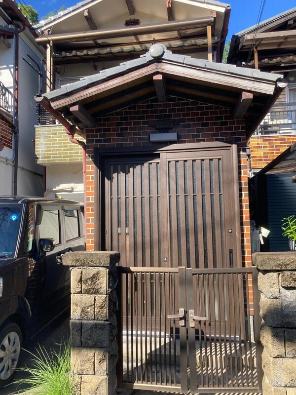 喜多町279戸建のエントランス