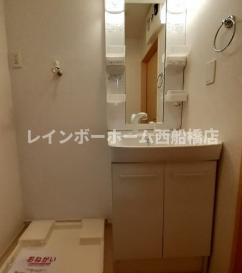 サンテラスの独立洗面台