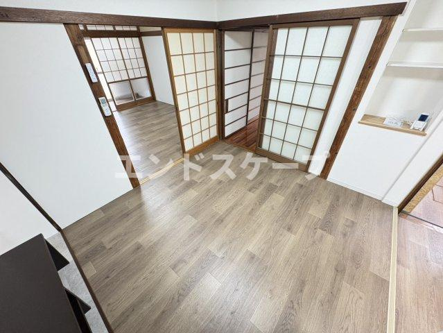 高崎市上並榎町戸建の居間・リビング|高崎、前橋のお部屋探しはエンドスケープまで！お客様の理想お聞かせ下さい♪