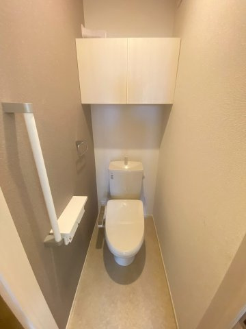 【トイレ】 | 草深アパート　Ⅱ | ※同タイプの写真となります。