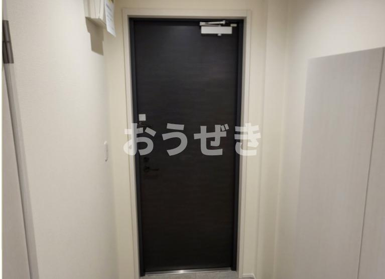 ラヴィデ香風園の玄関