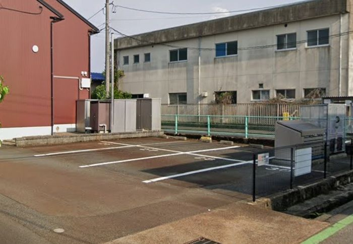 グリーンウェル　Ｂの駐車場