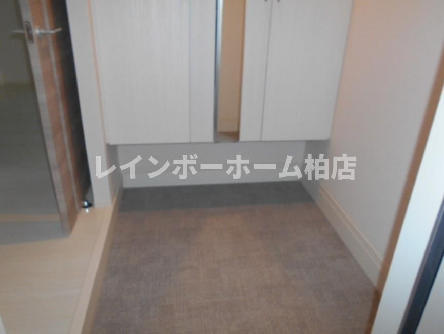 仲介手数料（賃料の1.10ヵ月）の50％OFF対象物件！の玄関|シューズボックスがあります