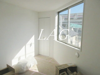 【居間・リビング】 | サンティエ六町 | 洋室のお部屋です。