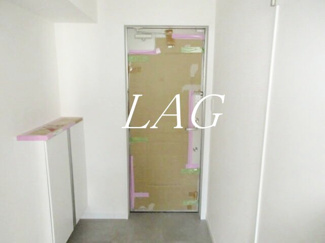 【玄関】 | サンティエ六町 | 玄関です。