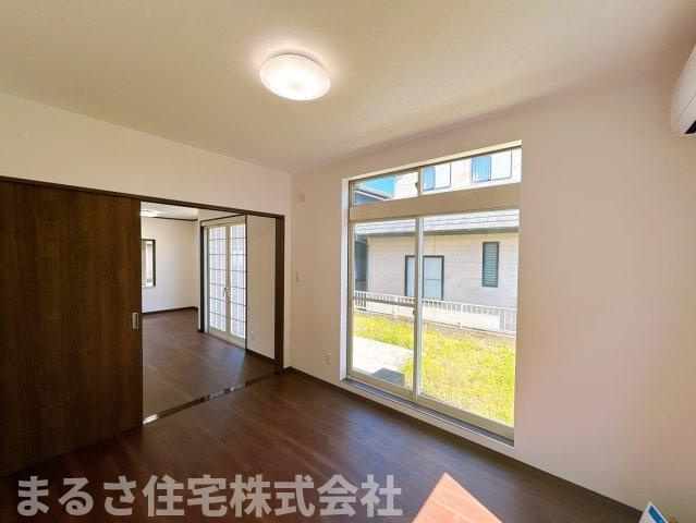 清武町今泉甲　中古戸建の洋室