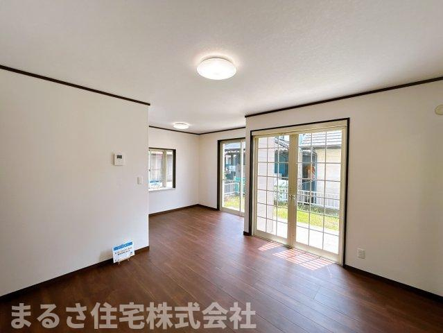 清武町今泉甲　中古戸建の居間・リビング