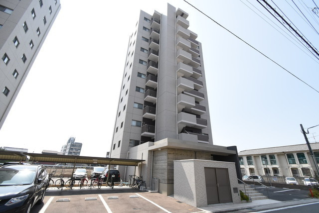 アクシオン箱崎東アクアの外観