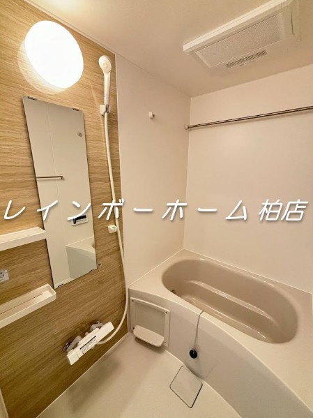 ジーメゾン春日部道順川戸ニヴェル　特典：仲介手数料が無料です!!の浴室|同施工。参考写真。