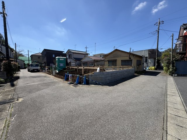 野田市蕃昌第2　新築戸建　3号棟の前面道路含む現地写真