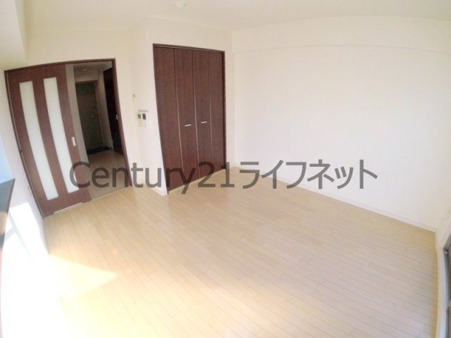 【寝室】 | インベスト北梅田