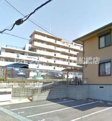 サンライフ六高台のエントランス