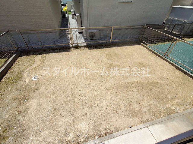 【庭】 | テラスハウス飯村南　B