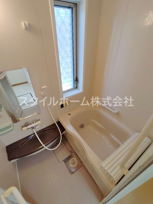【浴室】 | テラスハウス飯村南　B | イメージ写真です。