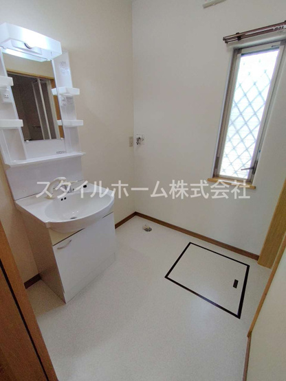 【洗面所】 | テラスハウス飯村南　B | イメージ写真です。