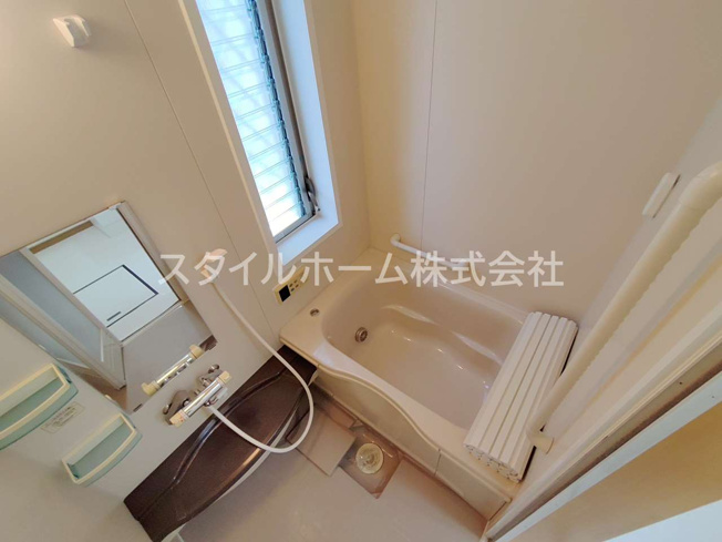 【浴室】 | テラスハウス飯村南　B | イメージ写真です。