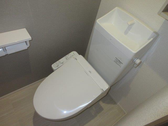 倉敷市宮前のアパートのトイレ|ウォシュレット