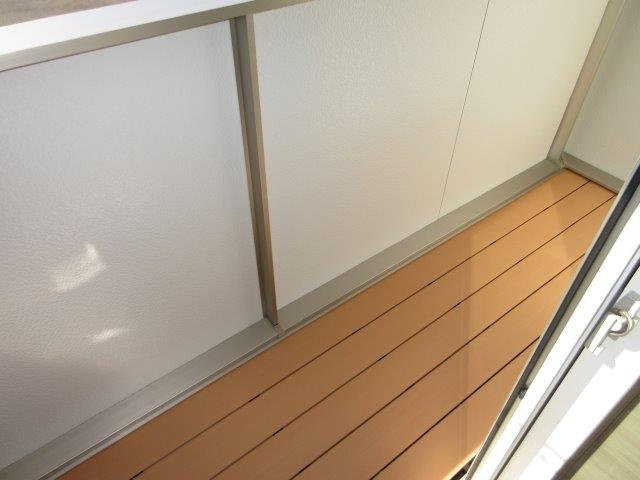 倉敷市宮前のアパートのバルコニー