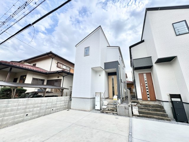 《仲介手数料半額》所沢市中新井４丁目1期　全2棟　2号棟