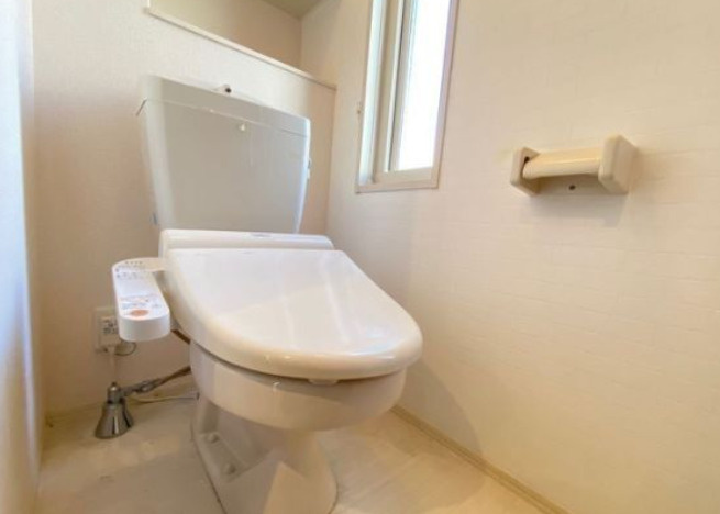 メゾン　オリビエのトイレ|落ち着いた色調のトイレです