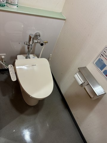 青山ビル本館4階のトイレ
