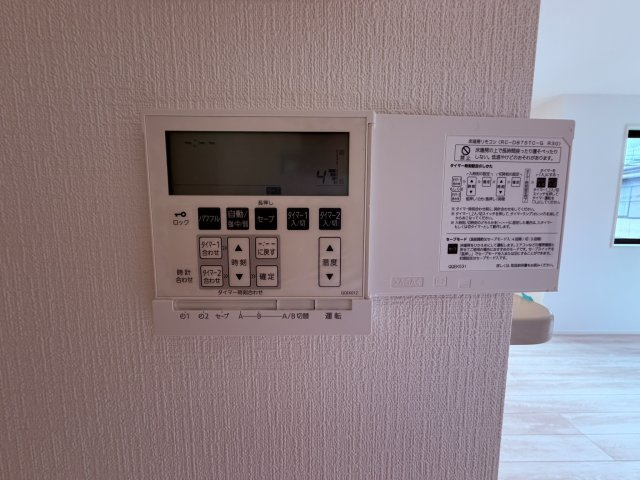 【設備】 | 練馬区北町１丁目　新築戸建て | 冬の暮らしを快適に彩る、足元から暖かい床暖房を完備