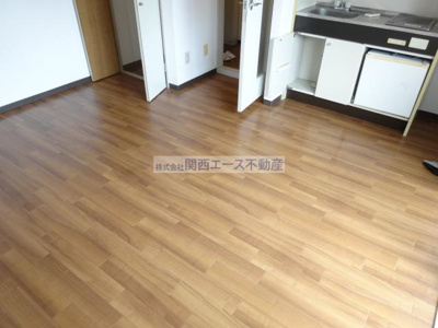 【寝室】 | ロイヤルメゾン