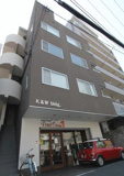 Ｋ＆Ｗ　ｂｌｄｇの画像