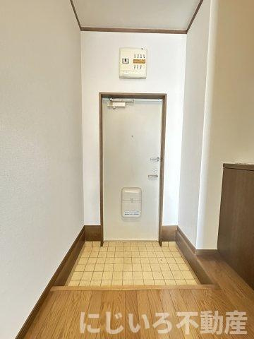コントレイルKの玄関