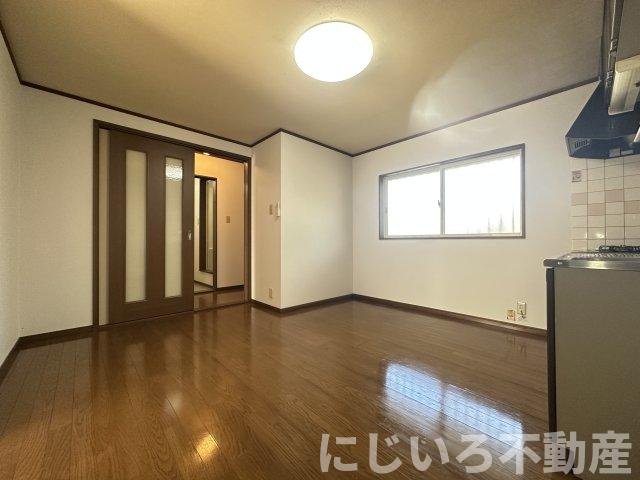 コントレイルKの居間・リビング