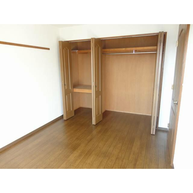 メイプルガーデンBの収納