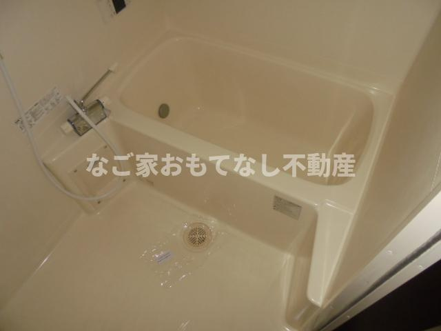 【浴室】 | Aperire | Aperire　お問合せはなご家おもてなし不動産へ。