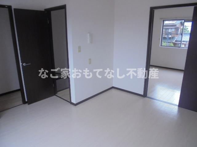 【洋室】 | Aperire | Aperire　お問合せはなご家おもてなし不動産へ。