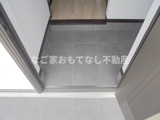 【玄関】 | Aperire | Aperire　お問合せはなご家おもてなし不動産へ。
