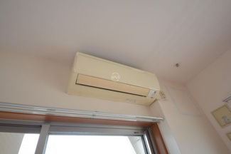 【設備】 | レインボーコート谷町五　南大江小学校区 | レインボーコート谷町五　エアコン