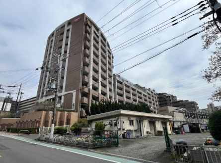 セレッソコート南千里佐竹台グランヒルズの外観