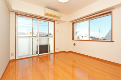 【居間・リビング】 | PRIME COURT | 参考写真（同物件別部屋）