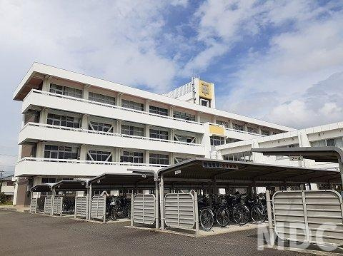 吉野川市鴨島町鴨島のアパートの周辺|鴨島第一中学校まで1400m
