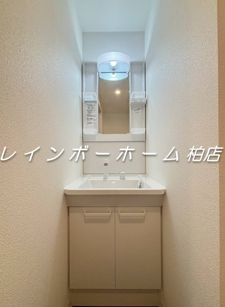 ジーメゾン柏若葉町スリール　特典：仲介手数料が無料です!!の洗面所|同施工。参考写真。