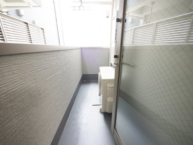 フジパレス瓜生堂Ⅴ番館のバルコニー