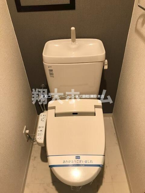 カルペンテリア　エッセのトイレ