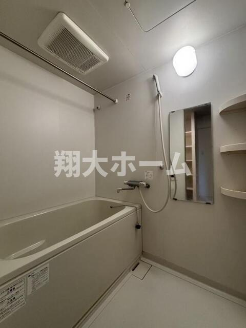 カルペンテリア　エッセの浴室