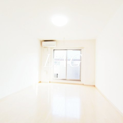 【居間・リビング】 | アルス浜田山 | 洋室のお部屋です。